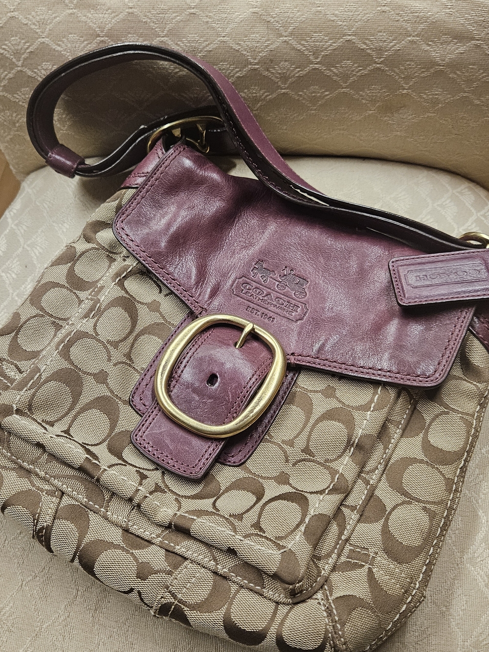 Coach Soho Buckle Bag Leather Shoulder Bag in Brown & Purple